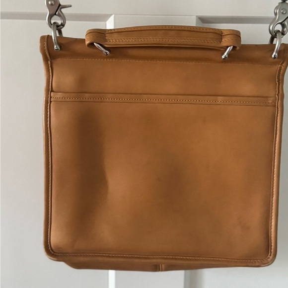 Vintage Coach Leather Shoulder Bag - Picture 4 of 6